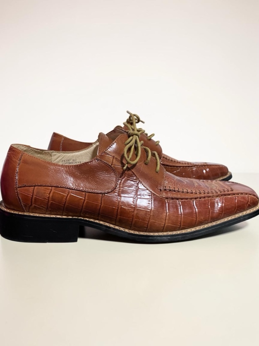 Stacy Adams Brown Cognac Croc Embossed Leather Oxford Shoes Mens 9.5M Square Toe - Picture 3 of 12